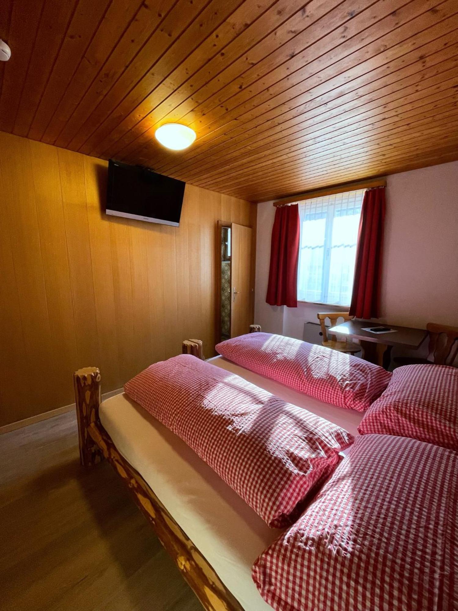 Hotel Tourist Meiringen Eksteriør bilde